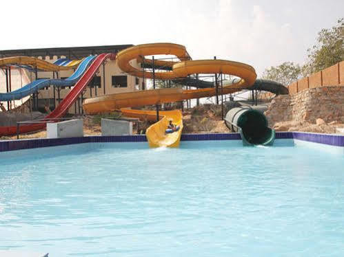 Dream Valley Resort Hyderabad Eksteriør billede